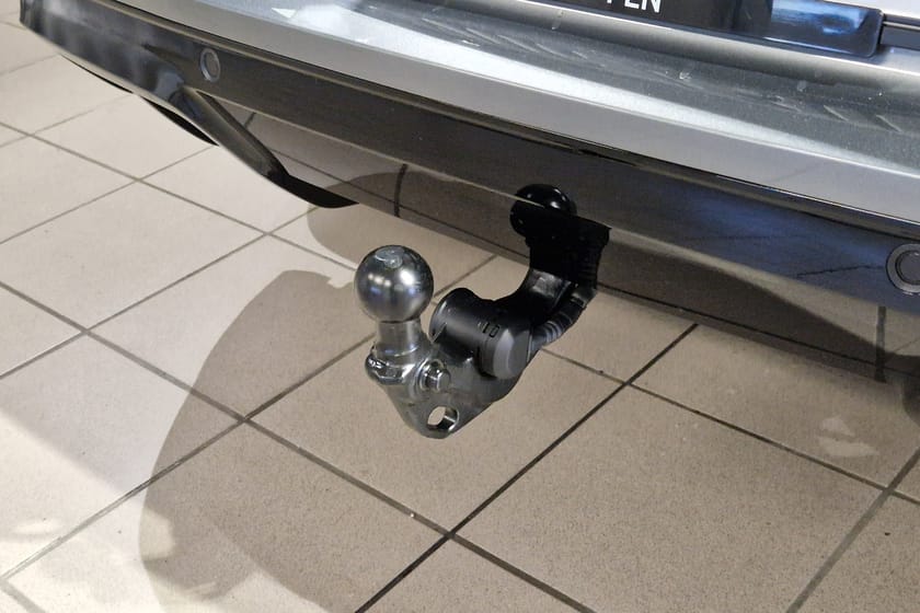 Bild 5 av Volkswagen T-Roc R-LINE  1.5 ETSI 150 HK DSG7