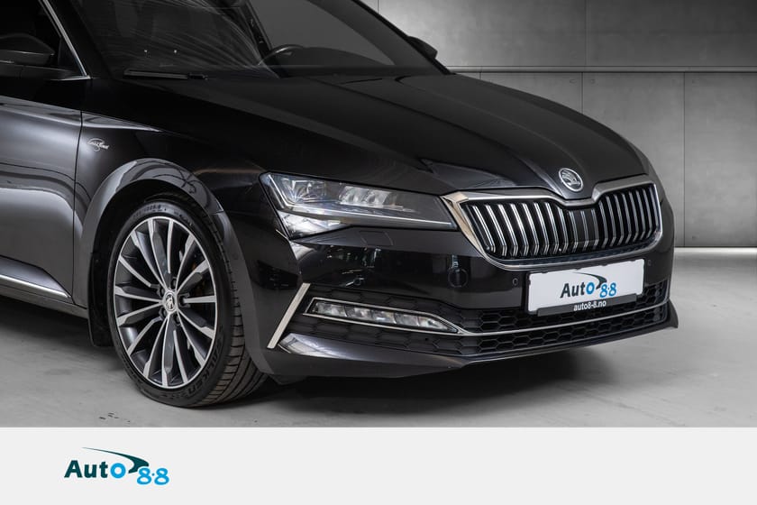 Bilde 2 av Škoda Superb Stasjonsvogn L&K/4X4/190HK/KROK/ACC/MEMO/SKINN/BLIS/MATRIX/WEBASTO/
