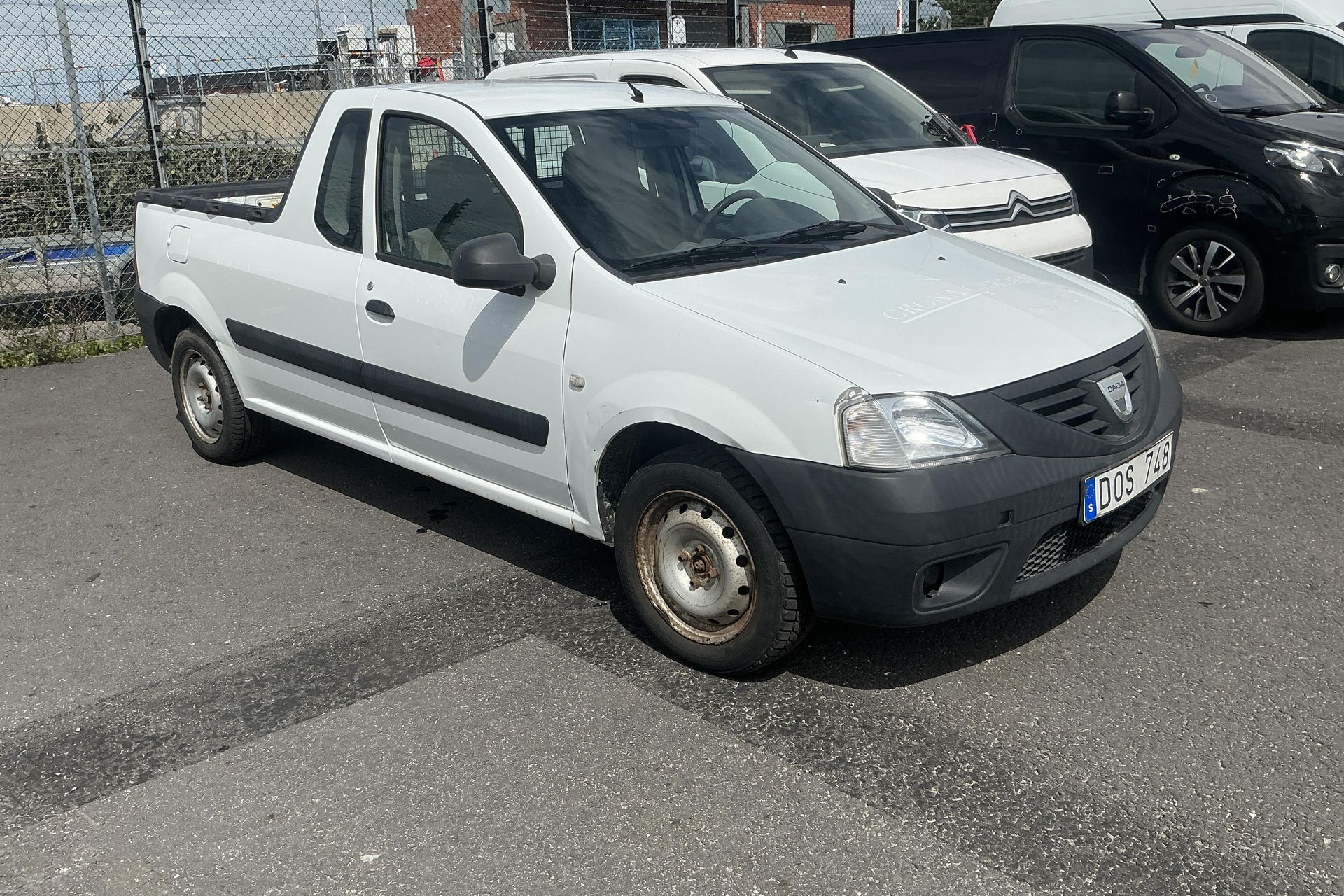 Dacia Logan Pick-Up 1.5 dCi 2010, bild 6/12