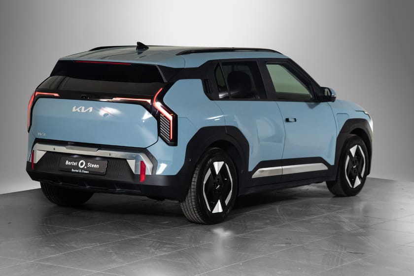Bilde 4 av Kia EV3 Long Range 60 mil LR | Ad. cruise | El-skinn | H/K | LAV KM.