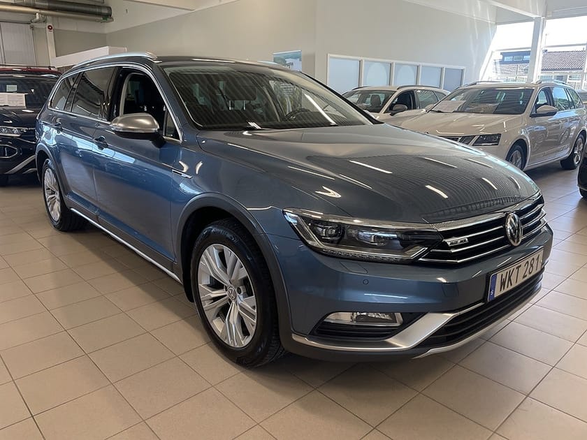 Bild 1 av Volkswagen Passat Alltrack 2.0 TDI 190HK Drag & Värmare