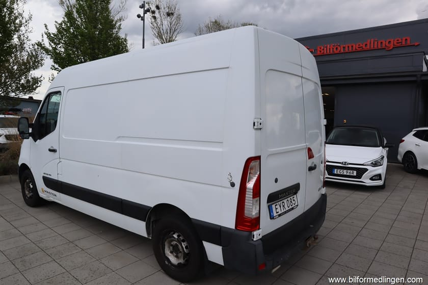 Bild 3 av Renault Master 2.3 dCi 136hk Drag Svensksåld
