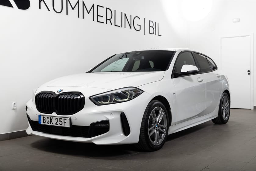 Bild 2 av BMW 118i Steptronic 136hk M-Sport Moms/HiFi/Shadowline/Rattvärme