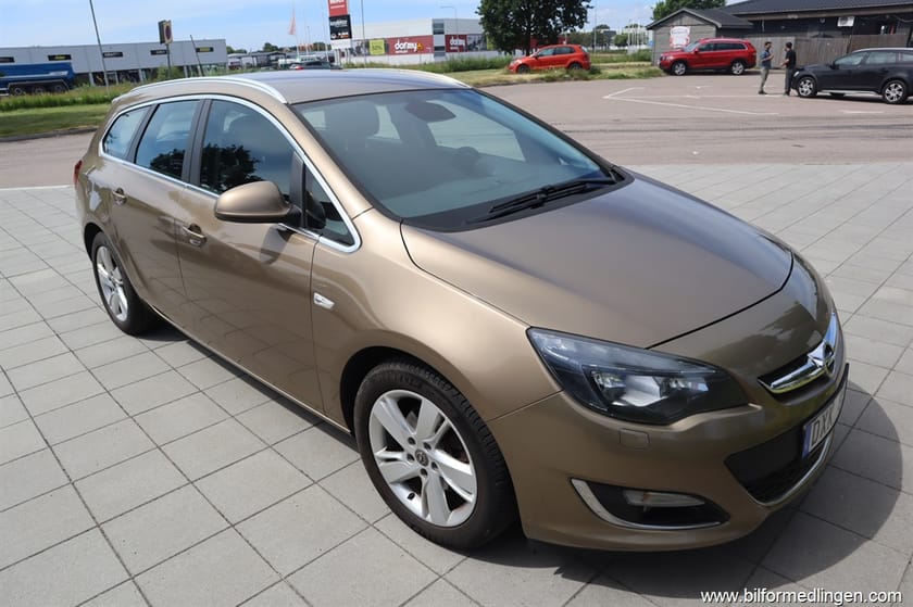 Bild 2 av Opel Astra Sports Tourer 1.7 CDTI DPF ecoFLEX Kombi 130hk Sport