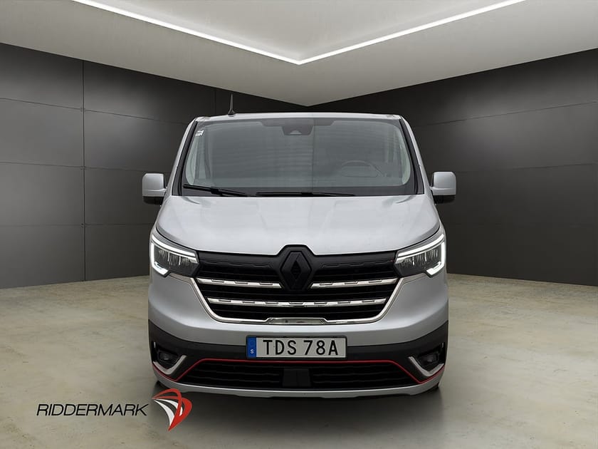 Bild 5 av Renault Trafic Skåpbil Racing Spirit L2 Värmare Dragkrok Kamera Moms