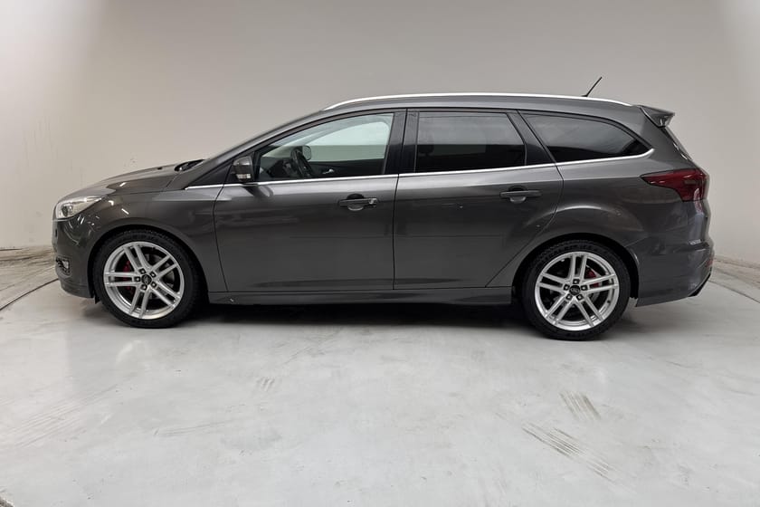 Bild 2 av Ford Focus Kombi 1.5 EcoBoost (180hk) Titanium X
