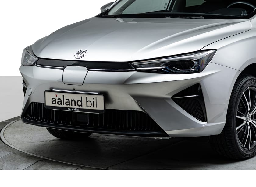 Bilde 5 av MG 5 Long Range Luxury Skinn 360Gr Ryggekamera ++++