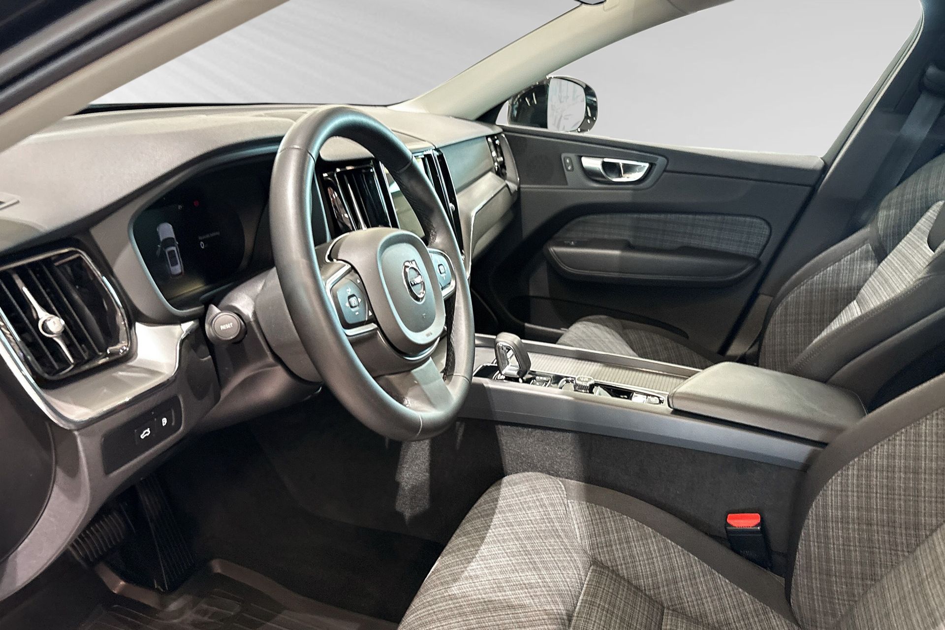 Volvo XC60 2023, bild 7/10