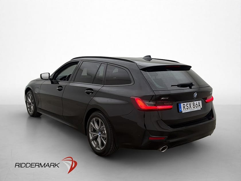 Bild 5 av BMW 330e xDrive Touring 292hk Sport-line Navi Carplay PDC