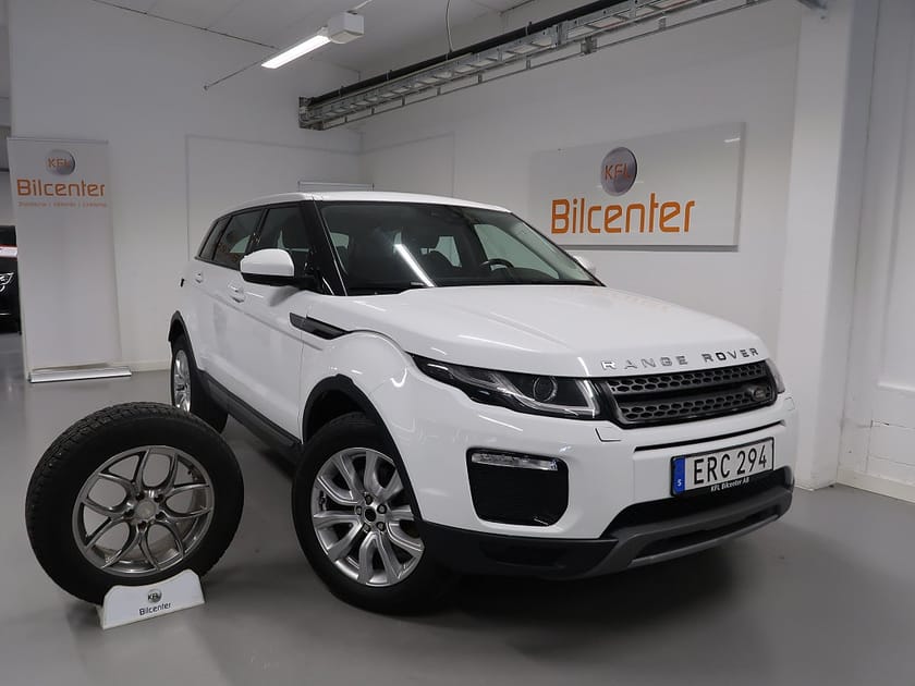 Bild 1 av Land Rover Range Rover Evoque 2.0 TD4 AWD SE V-Däck ingår Skinn-Kamera-Elstol-