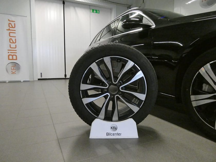 Bild 2 av Mercedes-Benz C 300 T e