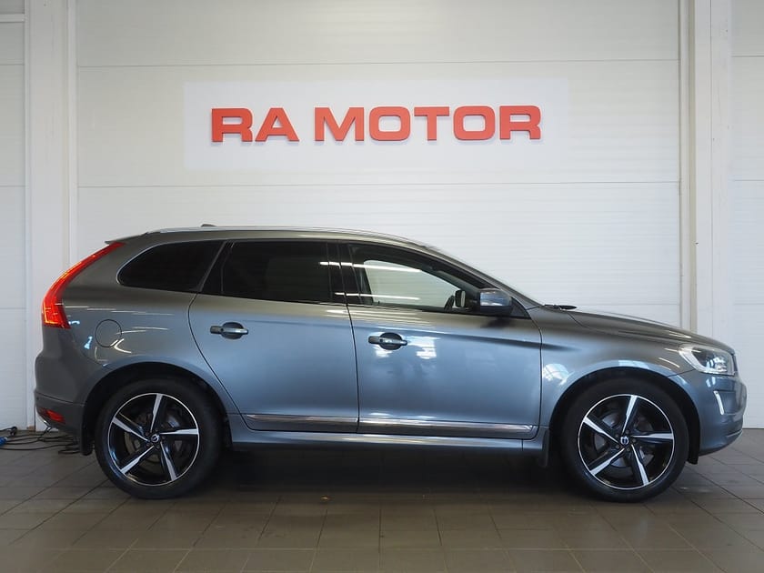 Bild 4 av Volvo XC60 D4 AWD Aut Summum Business| Drag | D-värm | Kamrem bytt