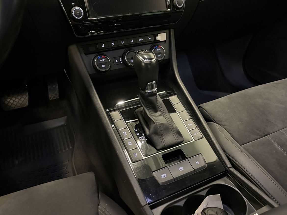 Škoda Škoda Superb — bild 17