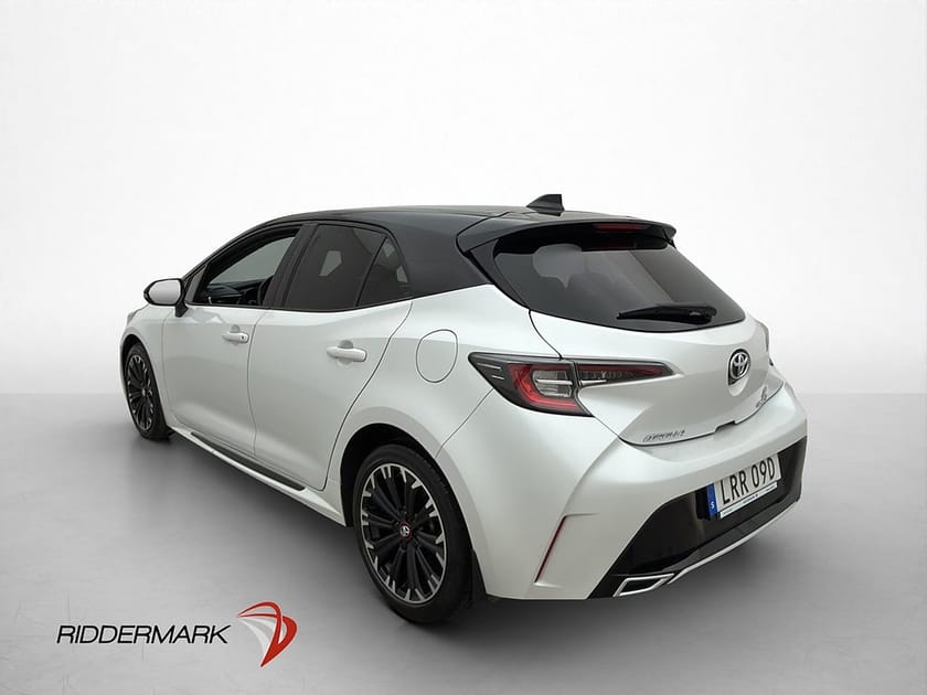 Bild 4 av Toyota Corolla Hybrid 122hk GR Sport Rattvärme Kamera