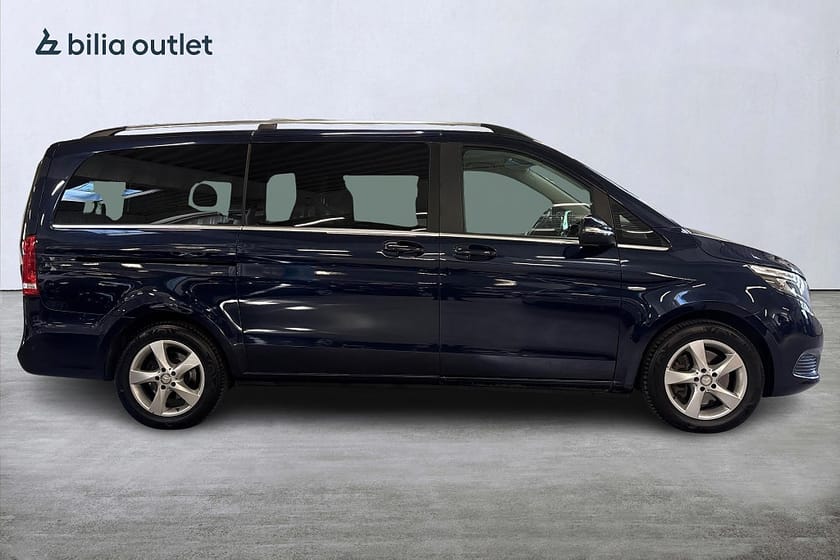 Bild 5 av Mercedes-Benz V 250d 3.1t Plus Avantgarde 7-sits 190hk Navi Backkamera
