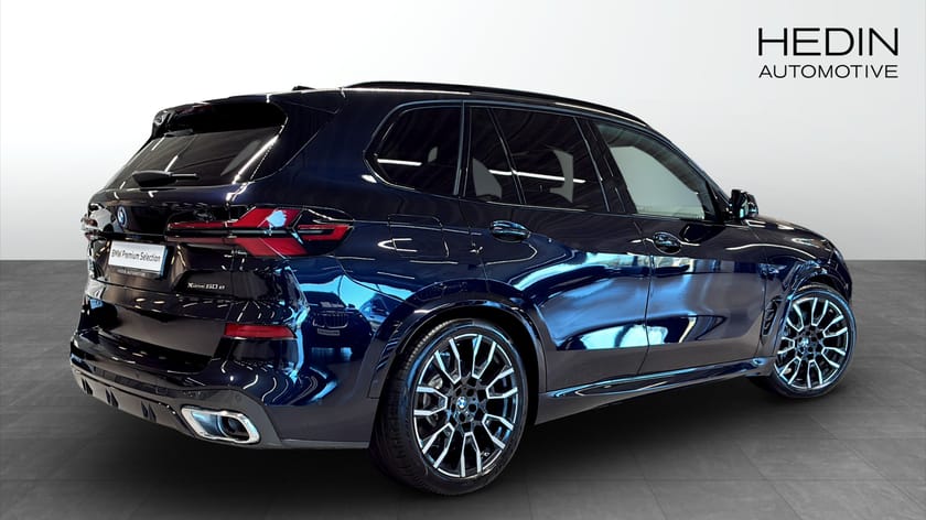 Bild 2 av BMW X5 xDrive50e M sport Business Drag Pano