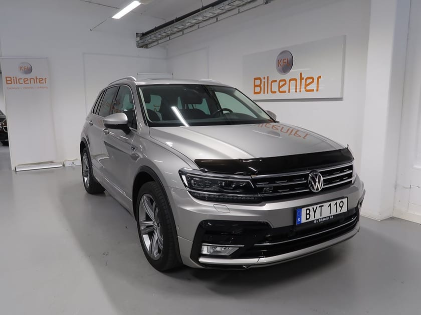 Bild 3 av Volkswagen Tiguan 2.0 TDI 4M GT R-Line V-Däck ingår Skinn-Cockpit-HUD-Pan