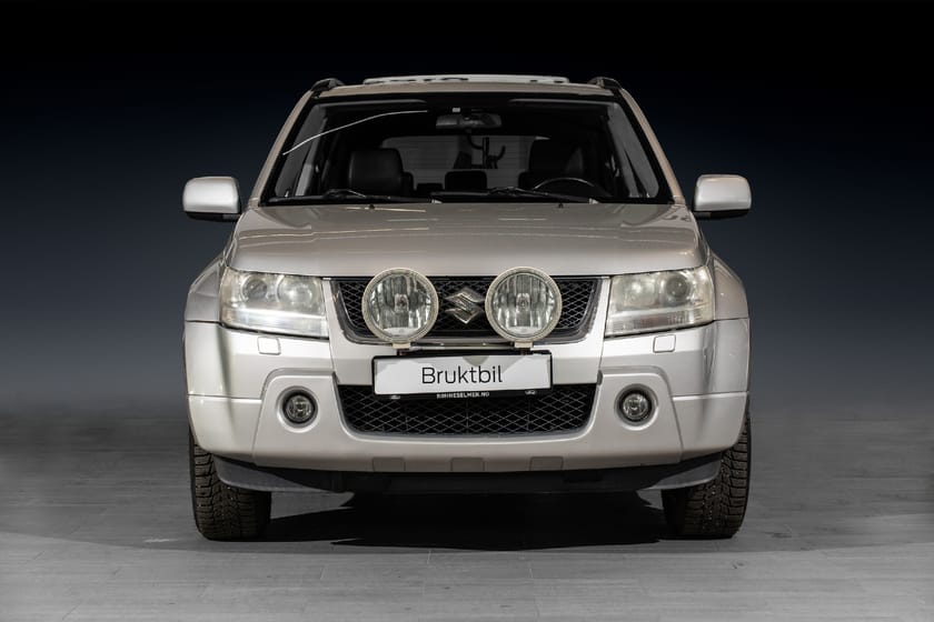 Bilde 2 av Suzuki Grand Vitara 5-dørs 2L 140HK Bensin 4WD|Automat|EU27|Takluke|Skinn|Cruise