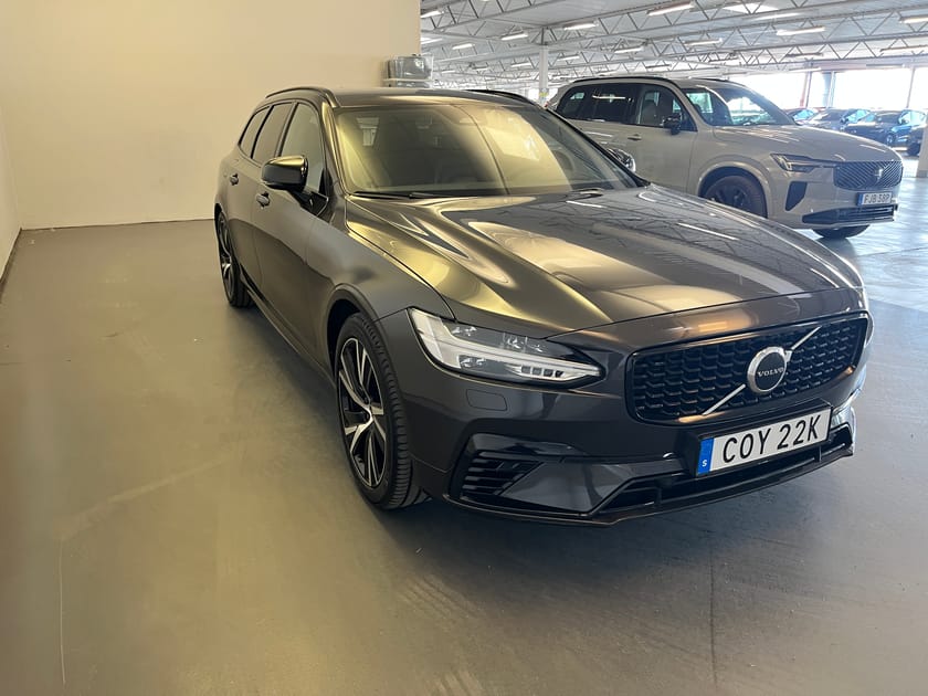 Bild 5 av Volvo V90 Recharge T6 Plus Dark / Tonade rutor / Navigation / Backkamera /