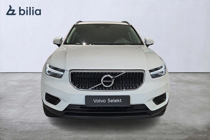 Bild 5 av Volvo XC40 T2 FWD Momentum Core / Värmare / Drag