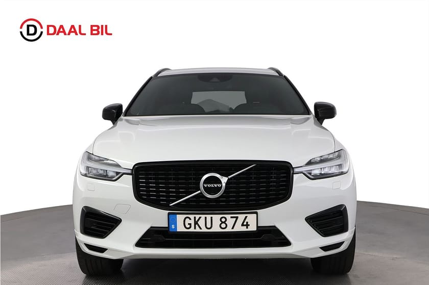 Bild 2 av Volvo XC60 RECHARGE T6 AWD 341HK R-DESIGN PANO H/K® DRAG B-KAM VOC