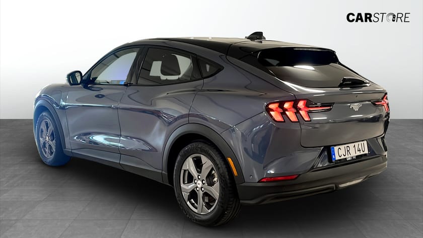 Bild 2 av Ford Mustang Mach-E Standard Range Teknik P, 269hk, Pano, B&O,skinn