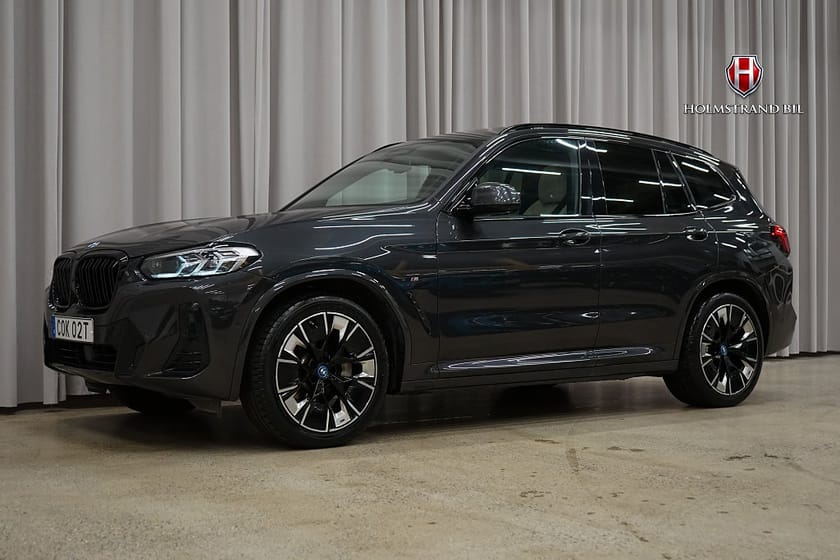 Bild 4 av BMW iX3 286hk Shadow Line M Sport Drag Pano H/K Elstolar HUD 20