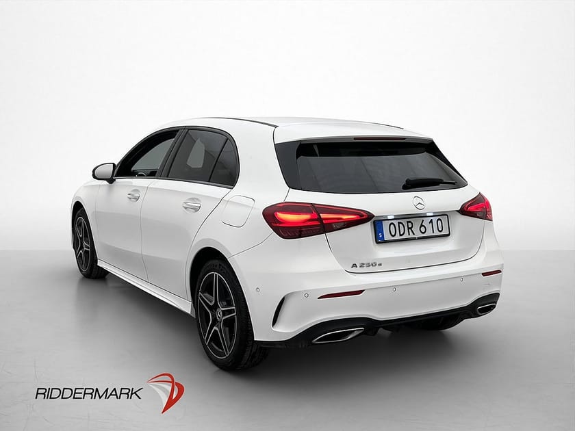 Bild 2 av Mercedes-Benz A 250 e 218hk AMG Värmare Kamera Widescreen
