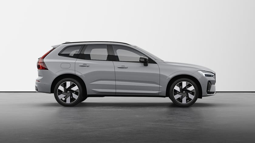 Bilde 2 av Volvo XC60 T6 Ultra Dark PANO|360|HUD|H&K