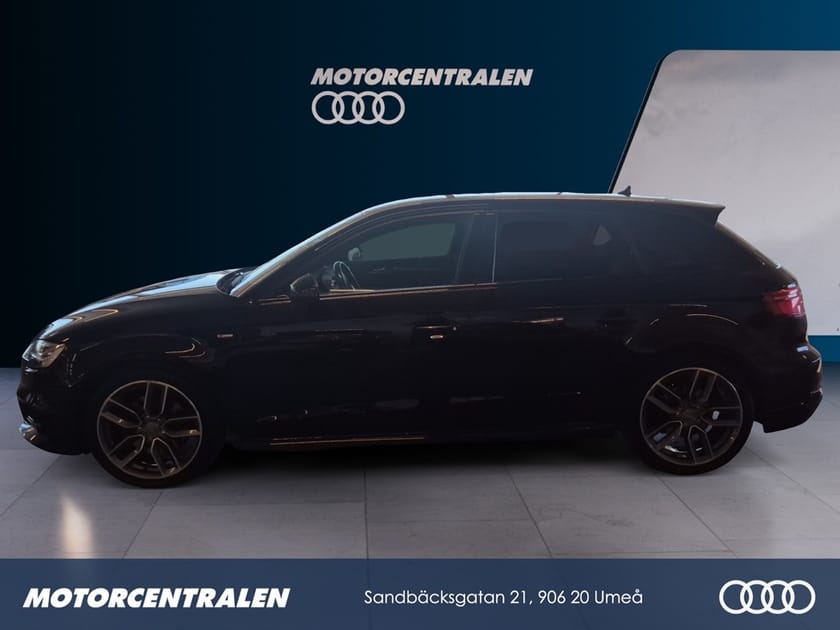 Bild 4 av Audi A3 Sportback 40 TFSI quattro 190 HK