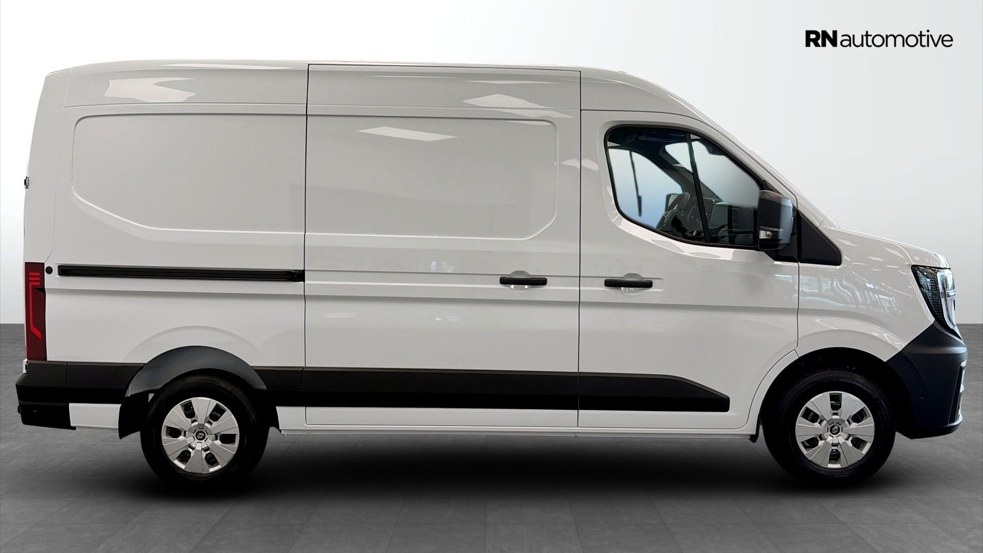 Renault Master L2H2 2026, photo 6/10