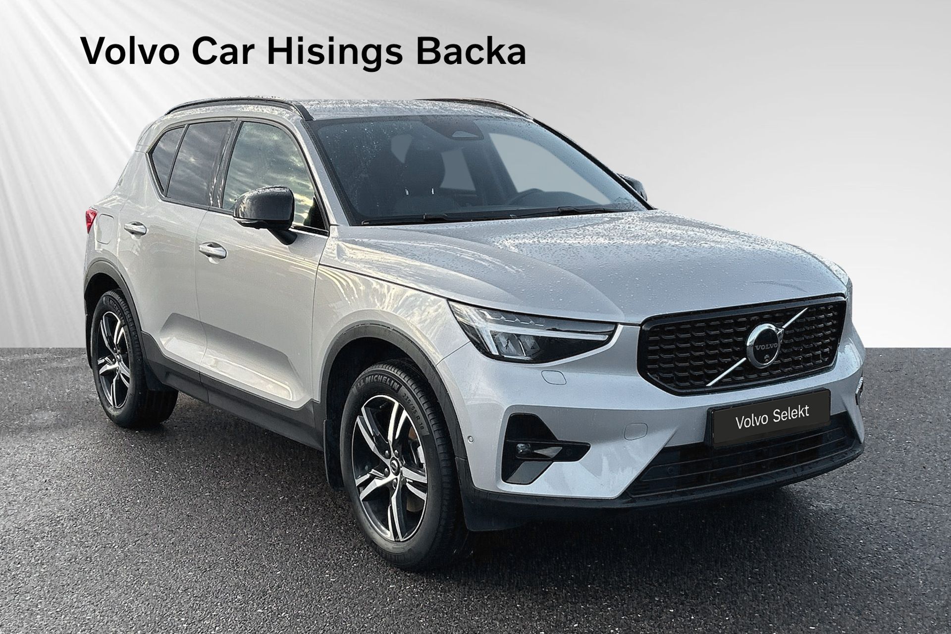 Volvo XC40 B3 FWD Bensin Plus Dark 2025, bild 7/10