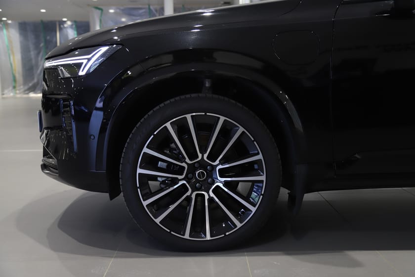 Bild 2 av Volvo XC90 T8 Ultra Dark / Bowers / Pano / Luft