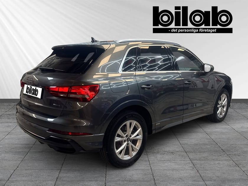 Bild 3 av Audi Q3 40 TDI quattro