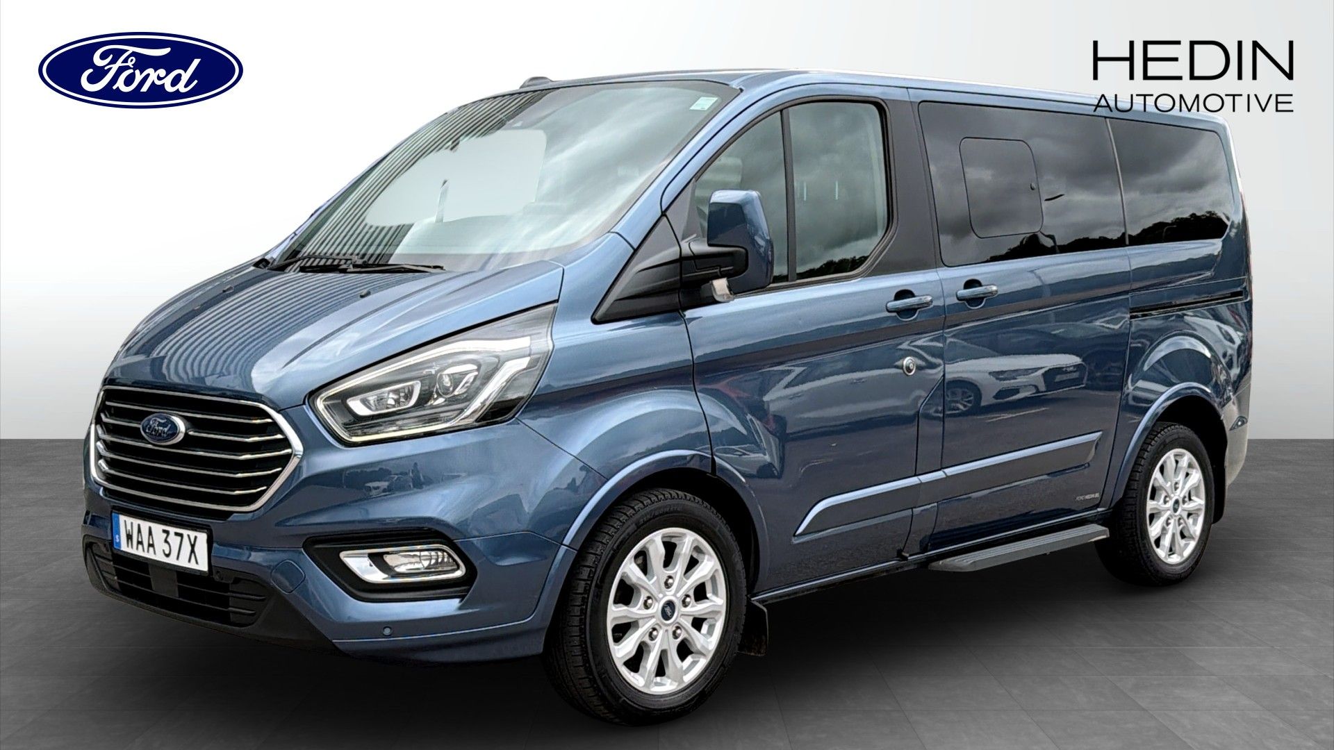 Ford Tourneo Custom 320