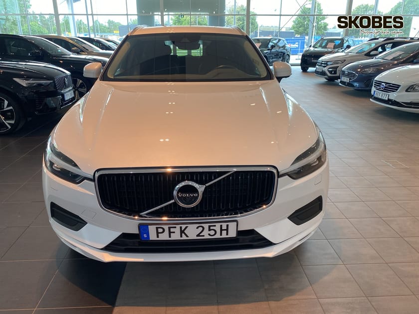 Bild 2 av Volvo XC60 B4 AWD Diesel Momentum Advanced SE 360-Kamera, Läder, Drag
