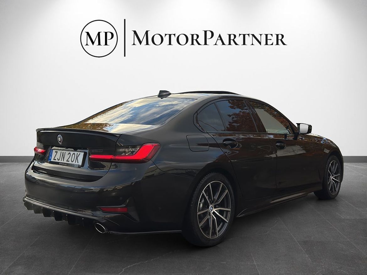 BMW 3-serie, bild 8 av 23