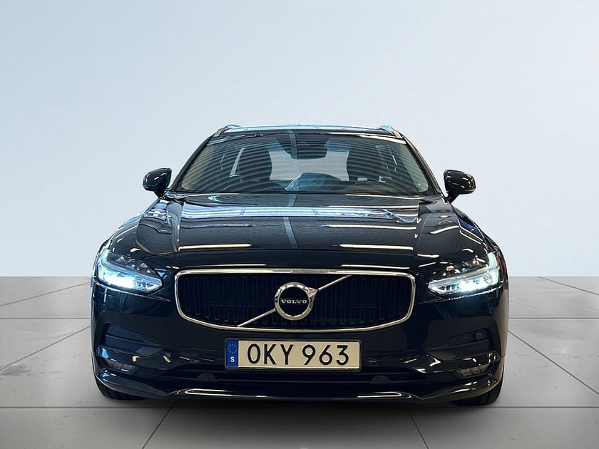 Bild 2 av Volvo V90 D4 AWD Advanced Edition Drag/Dvärm/S&V-däck/Bytt kamrem