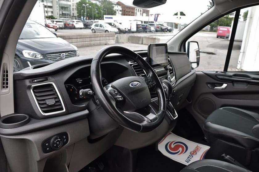 Bild 5 av Ford Transit Custom 340 Crew Van L2/LWB 2.0 170hk Värmare B-kam Drag