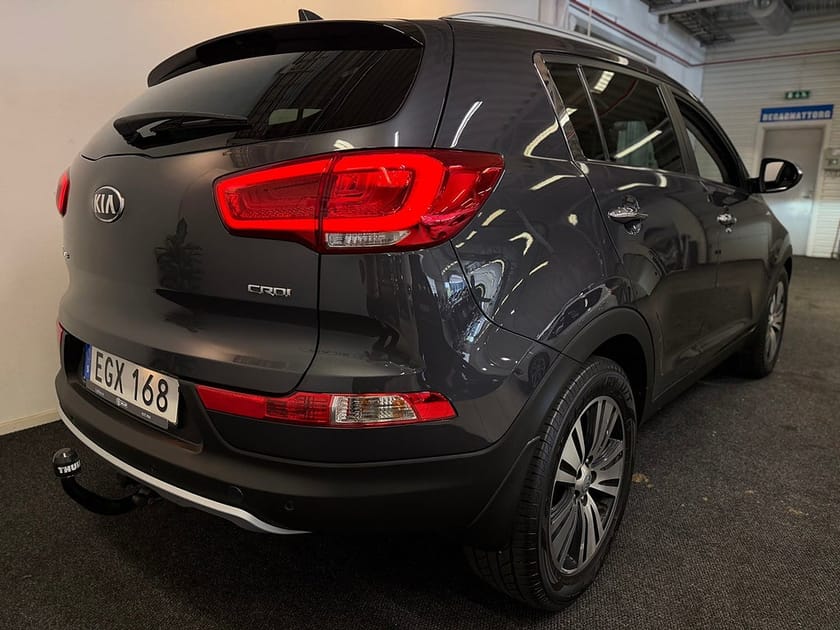 Bild 3 av Kia Sportage 2.0 CRDi AWD Business | Kamera | Vhjul | Drag | Elstol