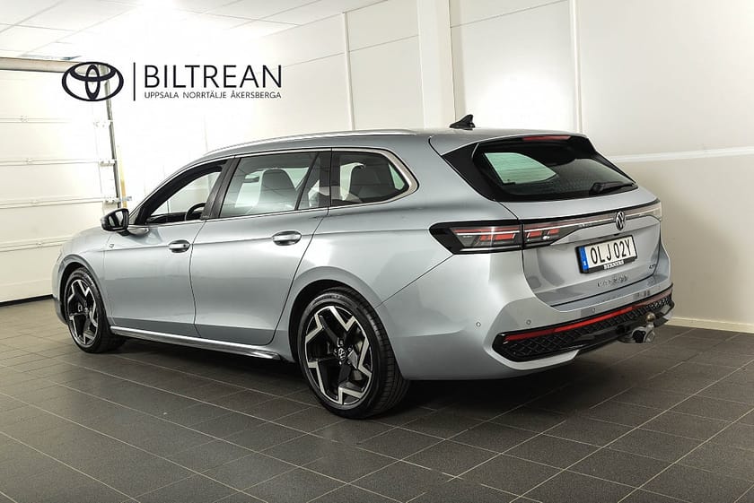 Bild 3 av Volkswagen Passat Sportscombi 2.0 TDI 4Motion R-Line D-Värm Drag