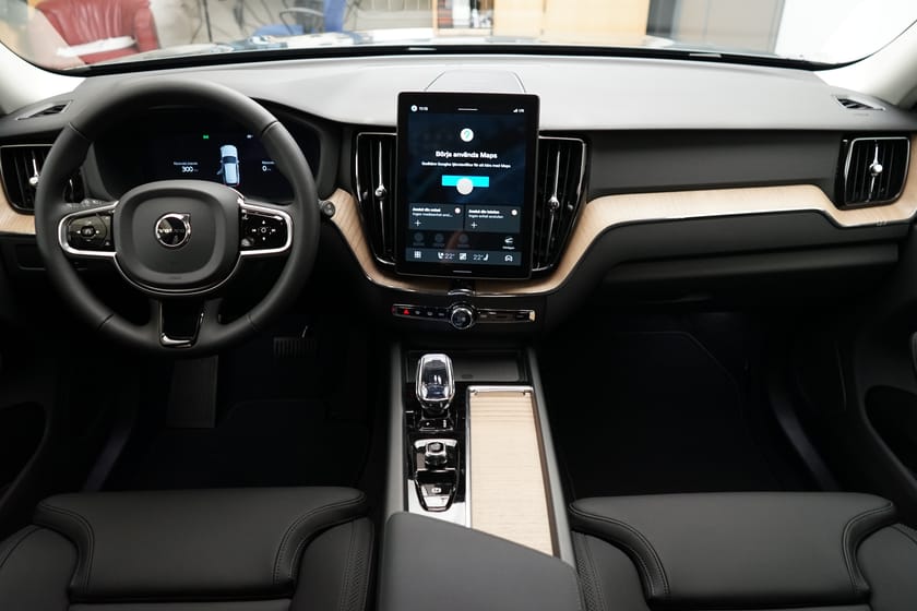 Bild 5 av Volvo XC60 T6 Plus Dark Nordic Edition