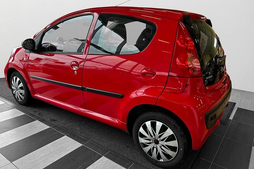 Bild 5 av Peugeot 107 5-dörrar 1.0 Manuell 68hk