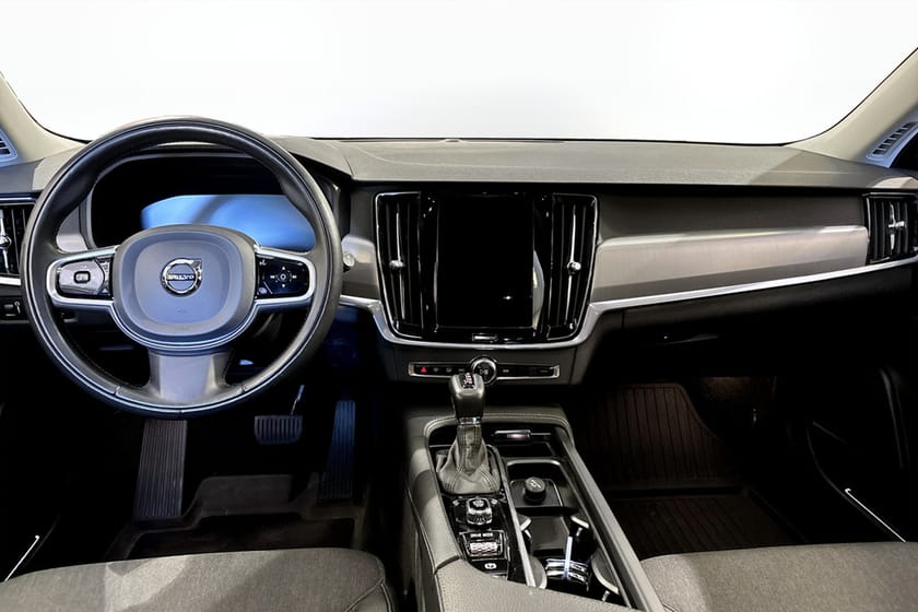 Bild 4 av Volvo V90 D4 Momentum Advanced SE Geartronic 190hk