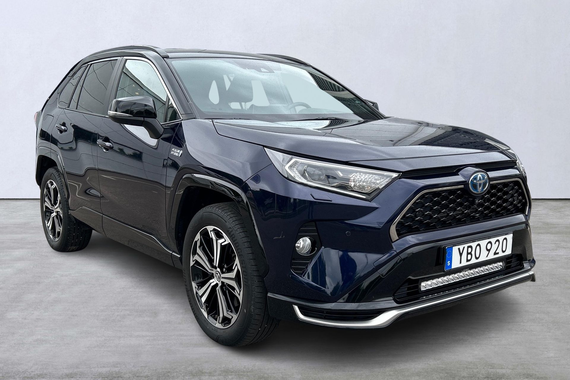 Toyota RAV4 PHEV Style Premium 2020, photo 6/10