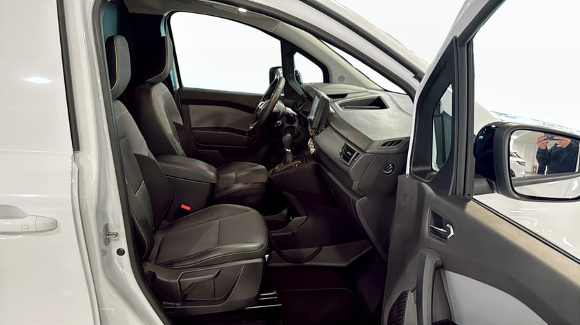 Bild 3 av Renault Kangoo E-Tech