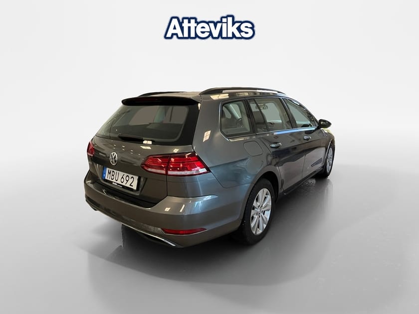 Bild 3 av Volkswagen Golf Sportscombi 1.0 TSI 110hk *Dragkrok/Backkamera*