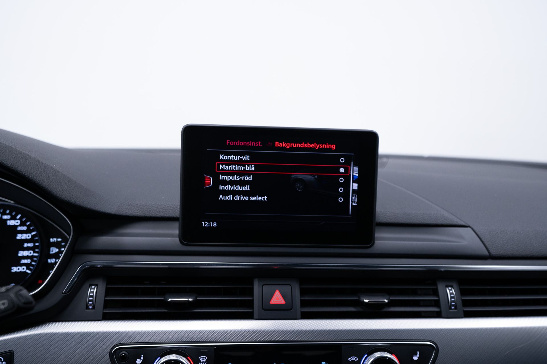 Audi A4 2.0 TDI quattro 2018, photo 4/14