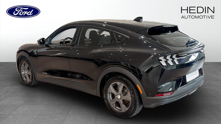 Bild 2 av Ford Mustang Mach-E Standard Range RWD 269HK Teknikpaket +