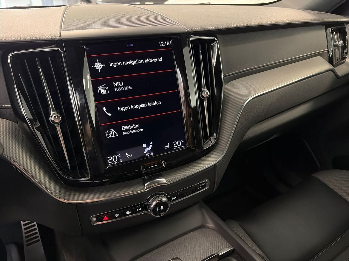 Volvo XC60 2021 - miniatyr 15